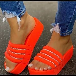 Women’s Slides With Rhinstone